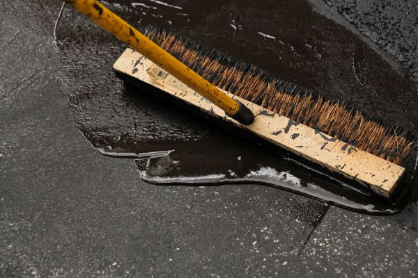 Commercial Asphalt Sealing in Surprise
