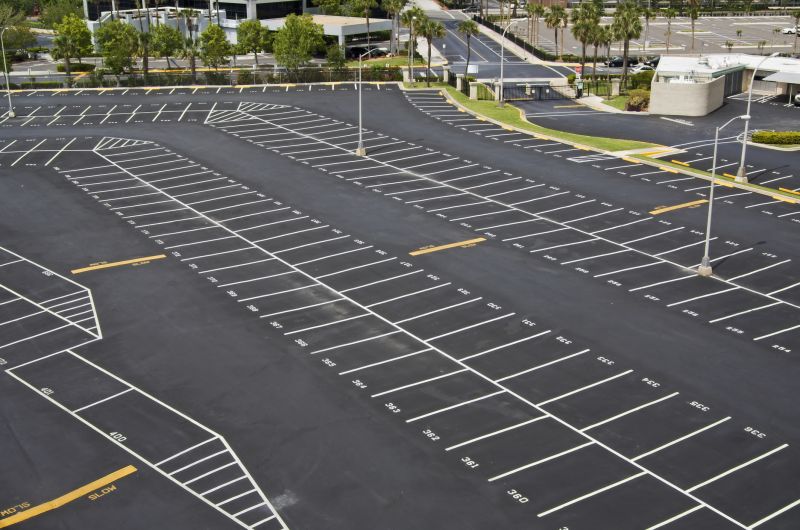 Parking Lot Sealcoating detail